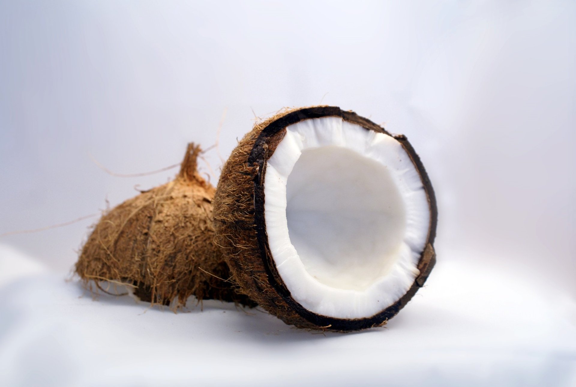 Eine Runde rumschmusen - Rezept: Kokos-Bananen-Schmusi - Gastrosofie