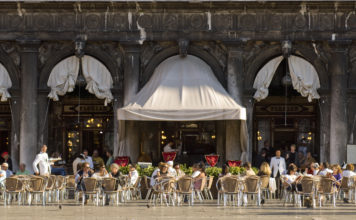 Das Caffè Florian an der Piazza San Marco in Venedig