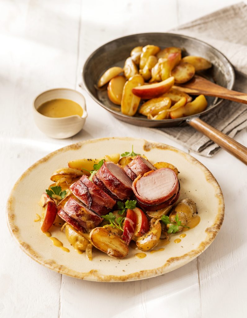 Rezept: Schweinefilet im Schinkenmantel - GASTROSOFIE Rezept: Schweinefilet im Schinkenmantel - GASTROSOFIE