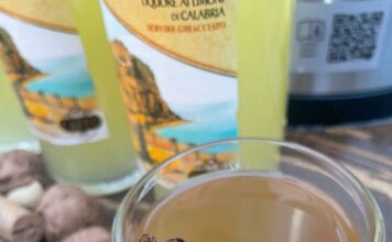 Rezept: Heißer Limoncino dell´Isola von Caffo