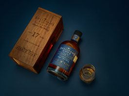 „Old & Rare“, eine Flasche Sullivans Cove Tasmanian Single Malt Whisky – „17 Year Old French Oak ex-Tawny Single Cask“ von der Brennerei Sullivans Cove aus dem Commonwealth of Australia